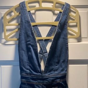 Dollhouse size 7 wideleg overalls